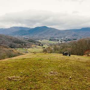 Pitch a tent anywhere you'd like right here. A 360-degree view of the Great Smoky Mountains.