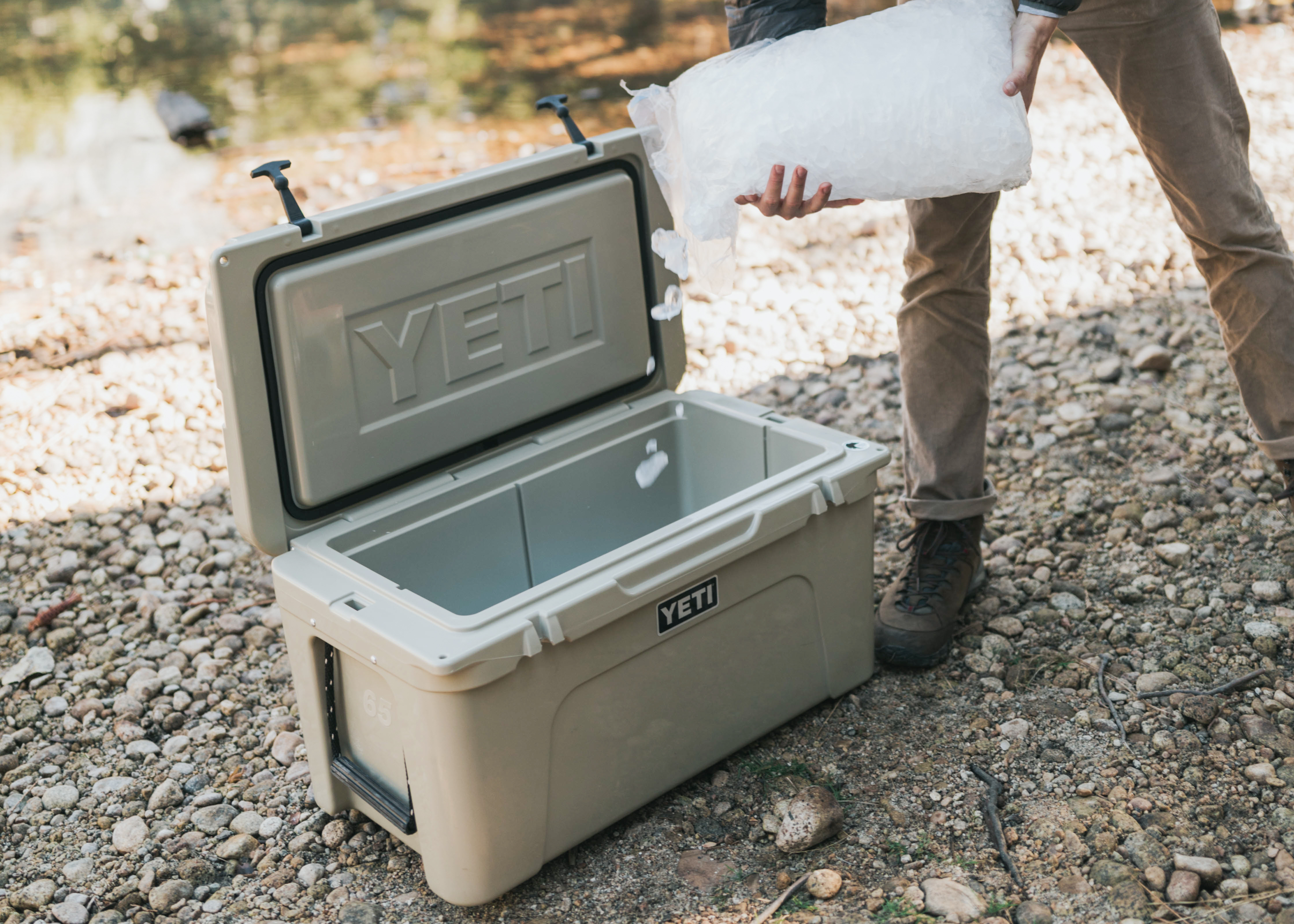 Yeti Tundra 65 Cooler - Camp Green