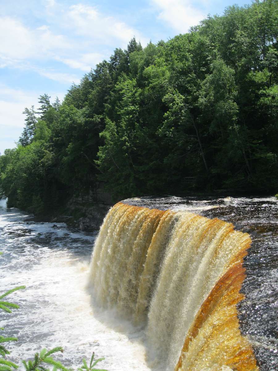 Tahquamenon Lower Falls Campground Tahquamenon Falls Mi 4