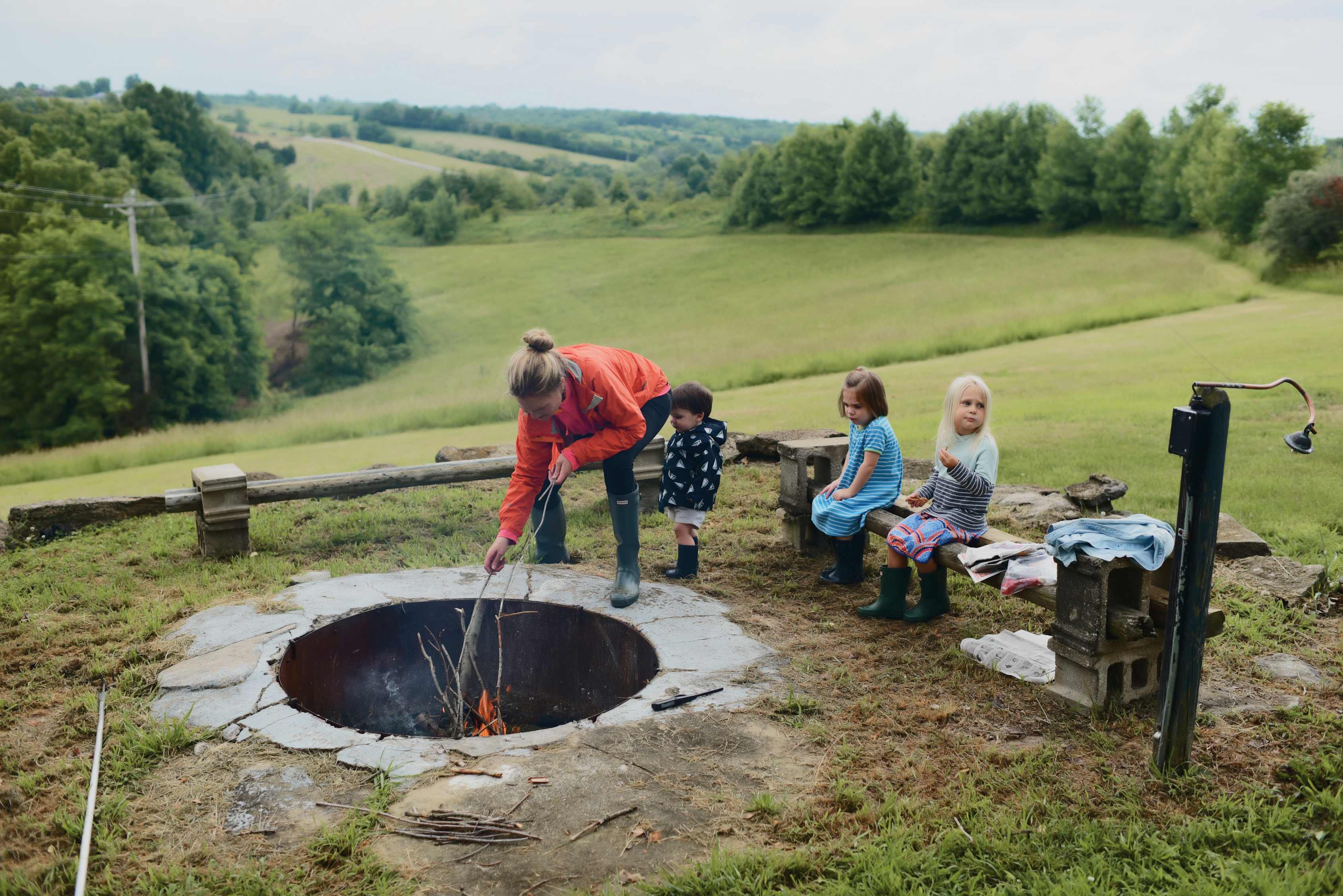 10 Diy Fire Pits You Can Build On Your Land Hipcamp Journal Stories For Campers And Our Hosts