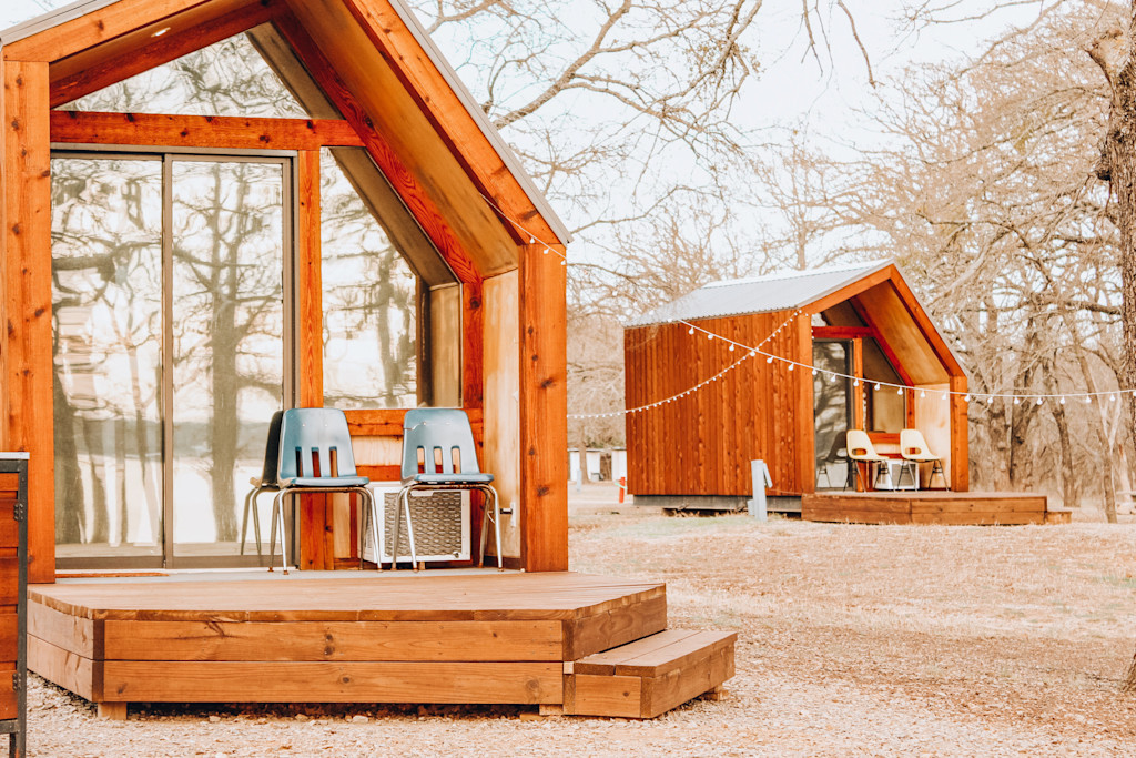 Tiny house cabins