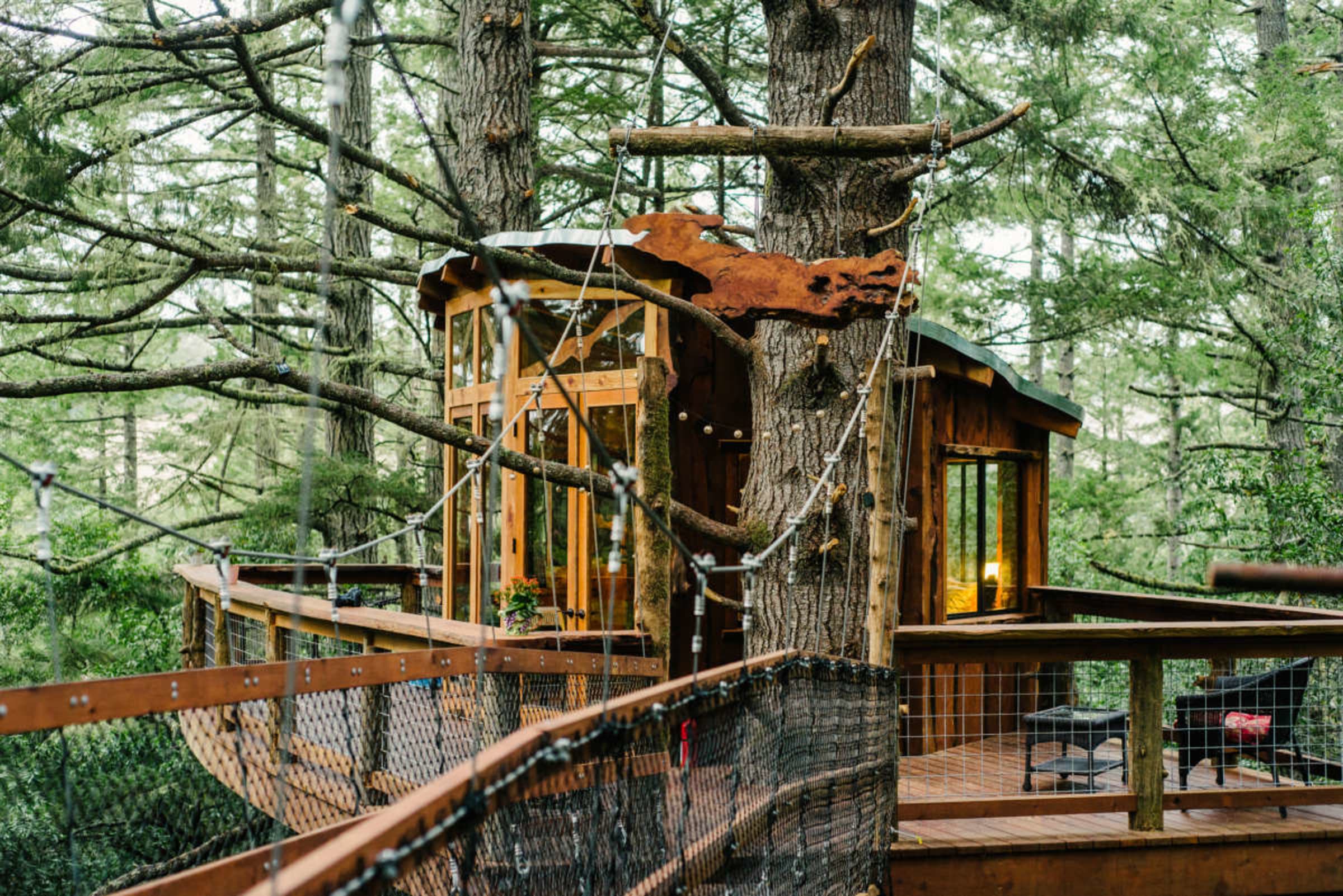 The Secret Life of a Treehouse Builder